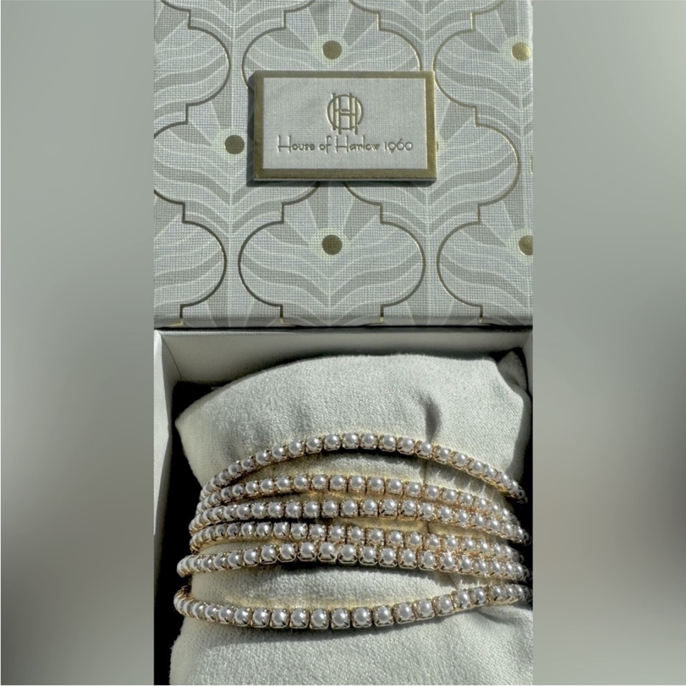 NIB house of harlow 1960 - set of 6 gold and pearl stretch bracelets